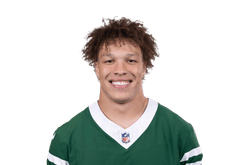 Isaiah Davis headshot