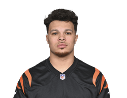 Erick All headshot