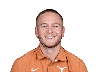 Quinn Ewers headshot