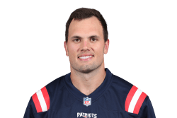 Hunter Henry headshot