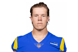Hunter Long headshot
